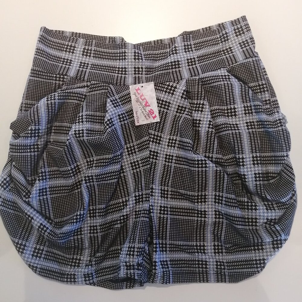 Harem Shorts - Picture 7 of 7